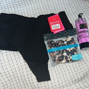 New! Never Opened! Reebok Seamless no show underwear